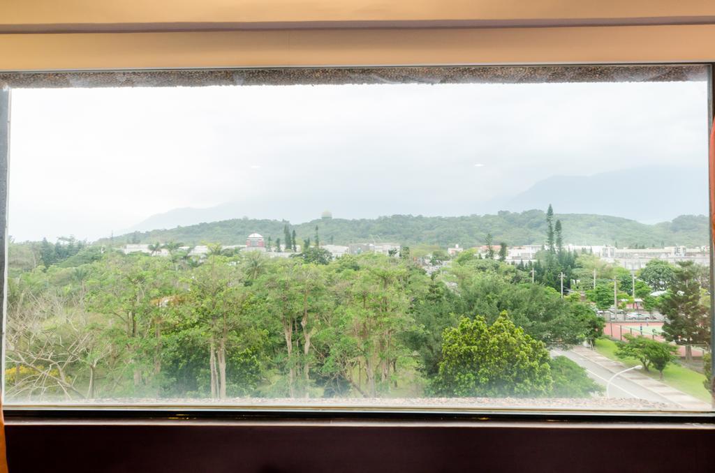 客至軒一館 Hualien stad Exteriör bild
